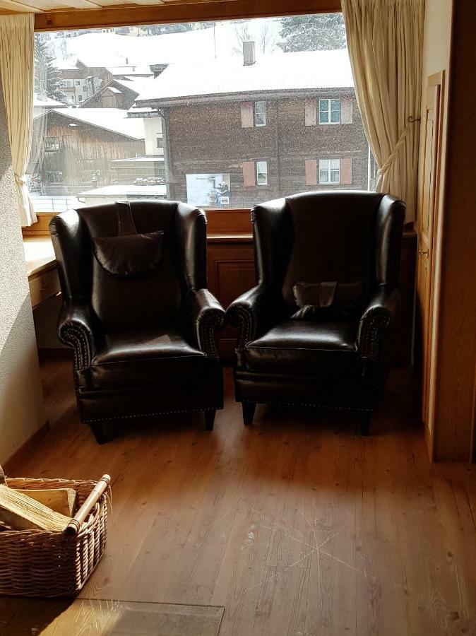Schoggimeierhaus, 195 Landstrasse Appartement Klosters Buitenkant foto